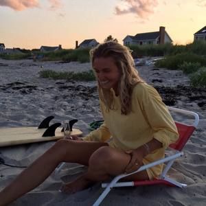 Meet your Posher, Catherine